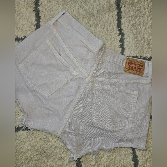 Levi's 501 Button Fly Lavender Jean Shorts Size 30 - Picture 2 of 6